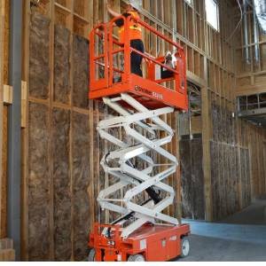 19' Self-Propelled Electric Scissor Lift