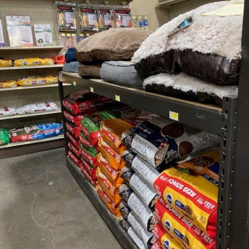 Pet supplies